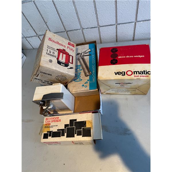 Cookie gun can openers Polly hot pot