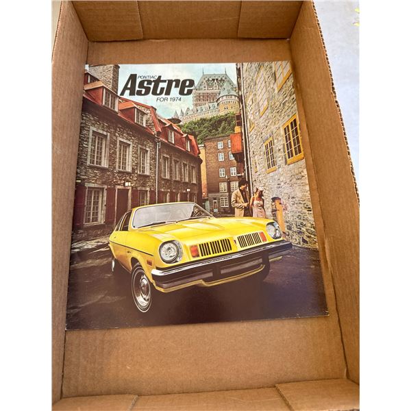 Pontiac steer for 1974 vehicle advertise pamphlet