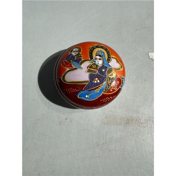 Foreign trinket dish