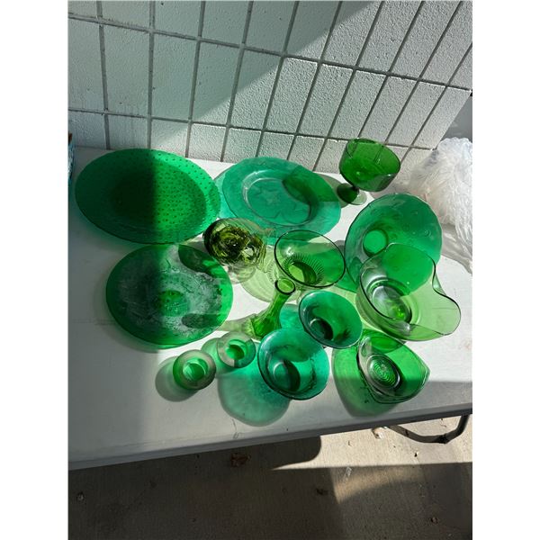 Green glassware