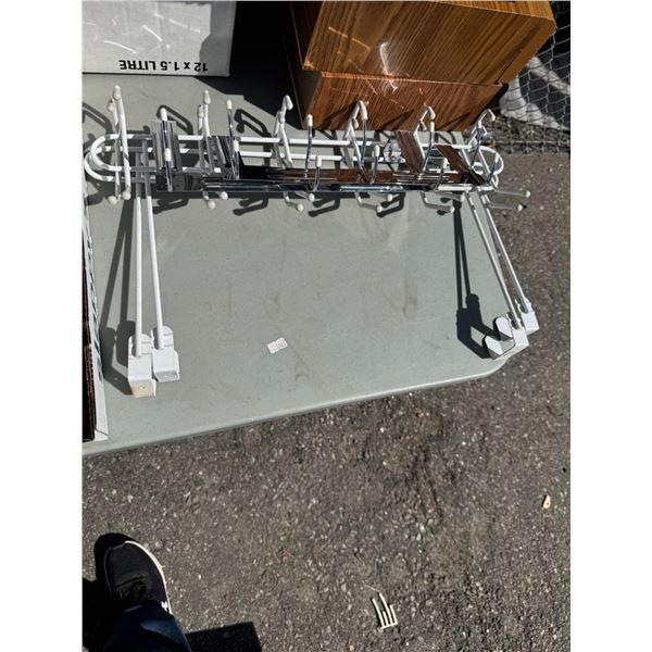 Hook hangers