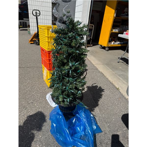 Light up tree