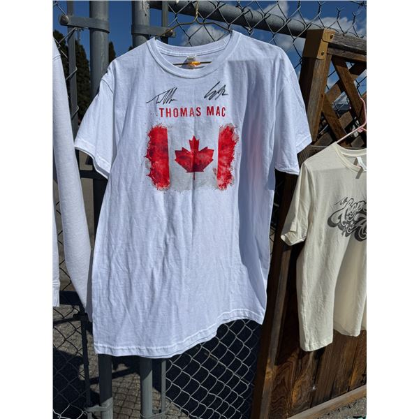 Thomas Mac T-shirt size medium