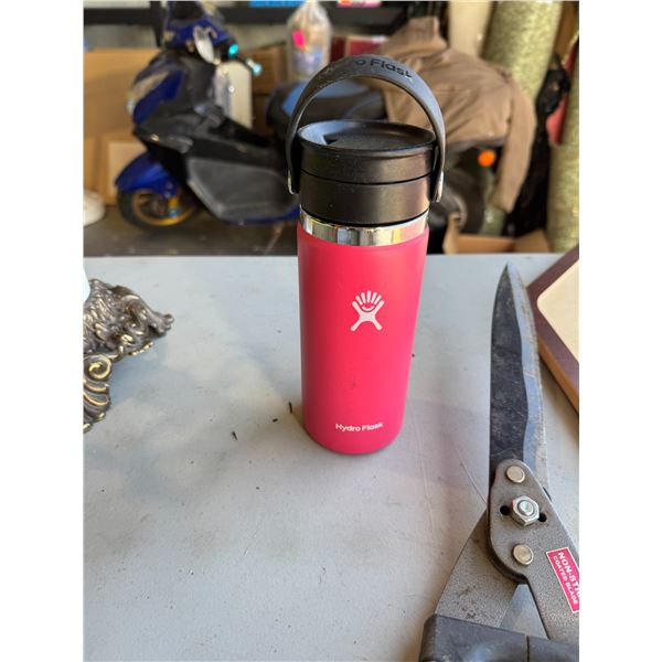 Hydro flask