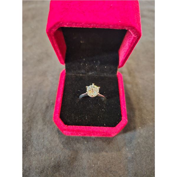 2.00CT GRA certified Moissanite silver ring size 7, retail $1,340