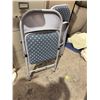 Image 1 : 2 folding chairs