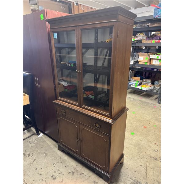 Knechtel cabinet