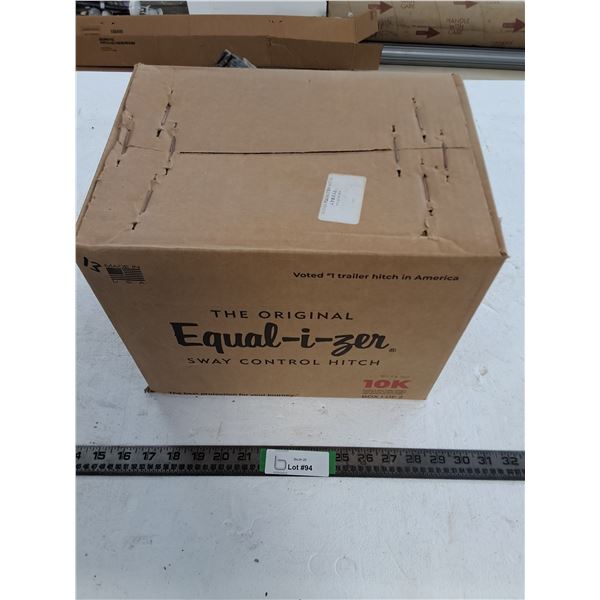Equalizer Sway Control Hitch (NIB)
