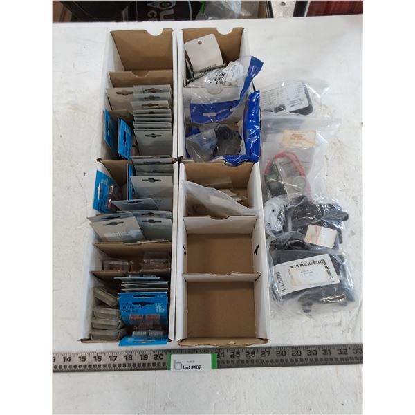 RV Electrical Lot (Fuses, Monitor, Modules)