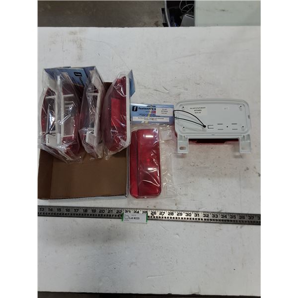 (6) Tail Lights (5-AT3523, 1-AT3492)