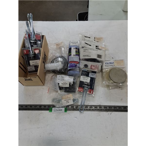 Assorted RV Electronic Parts, Shammy