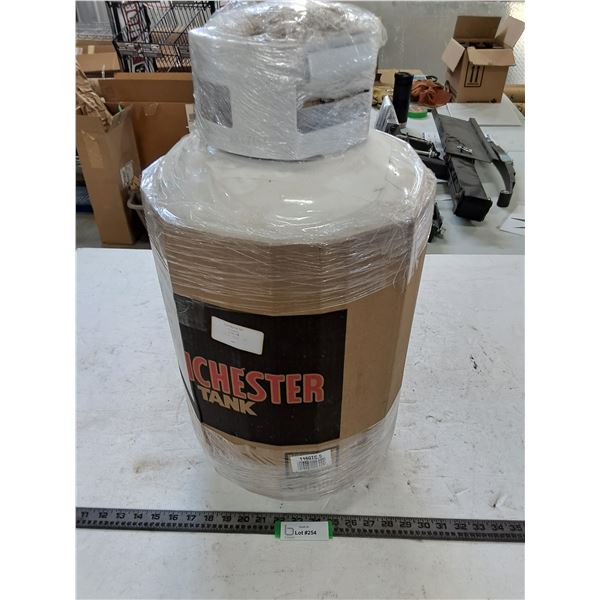 New 30lb Propane Tank