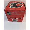 Image 4 : NHL Zamboni Ice Resurfacer Toy and NHL Calgary Flames Tissues