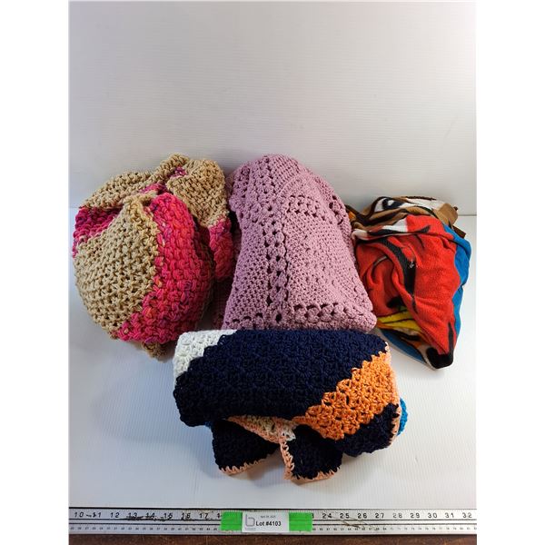 (4) Various Blankets