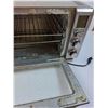 Image 2 : Oster Convection Oven - Powers On - Has Box - CANNOT SHIP