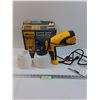 Image 1 : Wagner Control Double Duty Electric Spray Gun w/Box - Powers On