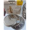 Image 3 : Bosch Universal Kitchen Device Accessories w/Box, R&H Steak Knives, Misc