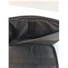 Image 3 : Bone Dri Hand Gun Cloth Carrying Case - 15" x 9"