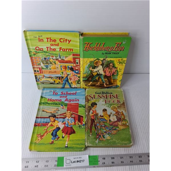 (4) Vintage Kids' Books- Huckleberry Finn, Sunshine Book, Misc.