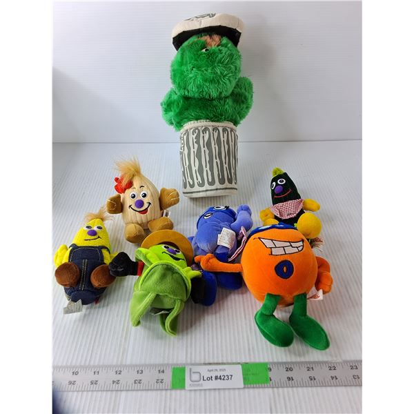 (7) Vintage Stuffies- Oscar the Grouch, Toybox Creations