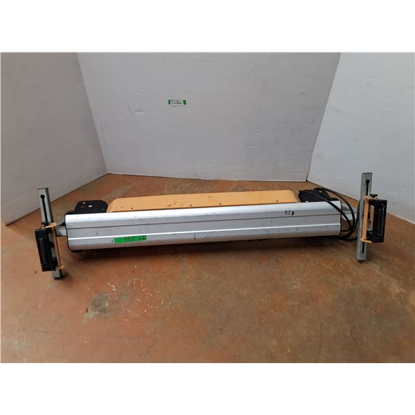 *Electric Miter Saw Stand with Built In Power Bar - Tested, Cannot Ship