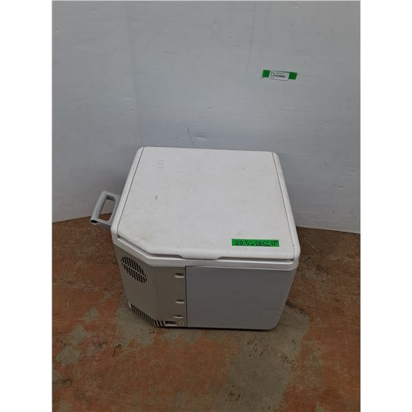 *Igloo Cooler - Cannot Ship