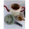 Image 2 : Vintage Lot (Lunchkit, Water Can, Mug, Cook Pot), Pair of Crosses