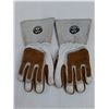 Image 4 : Leather Workman's Lot (Gander Brand High Wrist Gloves, Tool Pouch)