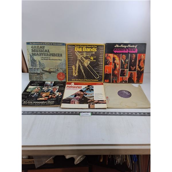 (5) Vinyl Records (Box Sets - Great Musical Masterpieces, Big Bands, James Last), Soft Cover Book "T