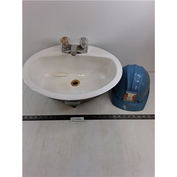 Bathroom Sink with Faucet 20.5" x 17", Hard Hat