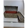 Image 1 : Vintage Metal 2-Tray Tool Box - 21" x 9" x 14"