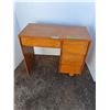 Image 1 : ** Vintage 4-Drawer Office Desk - Cannot Ship!