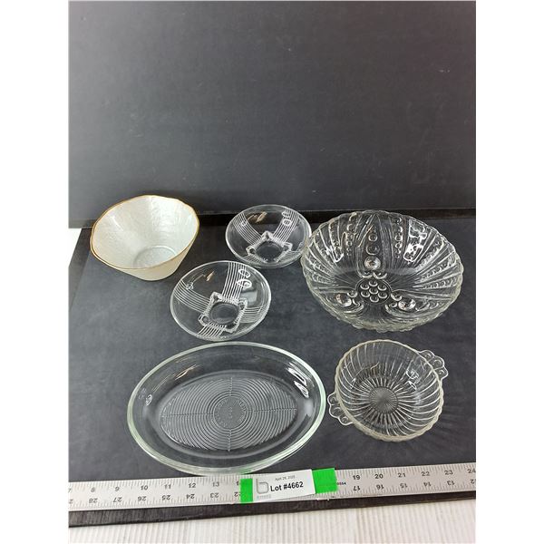 Glass/Other Dish Lot- (5) Bowls, Tray