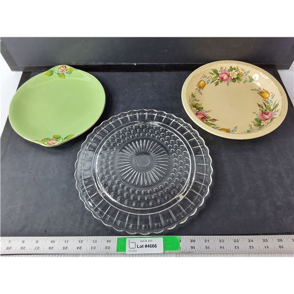 (3) Decorative Plates