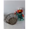 Image 3 : Elmo Stuffie, Indigenous Drum, Woven Basket, Slippers-39/40