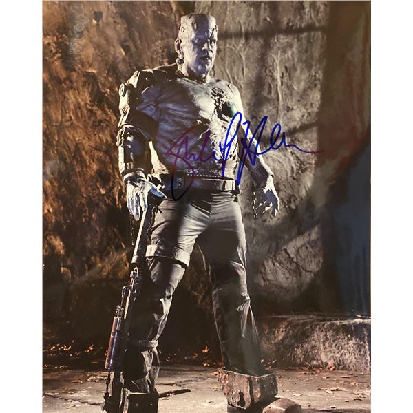 Shuler Hensley signed photo