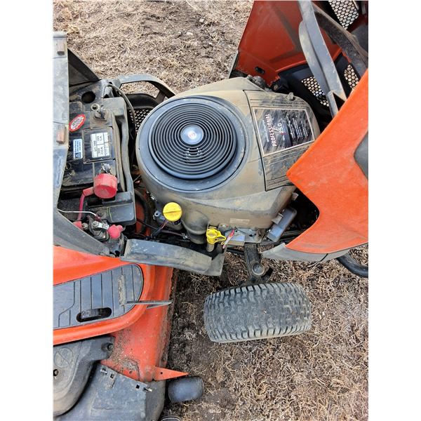 Husqvarna YTH 25K54 Lawn Tractor