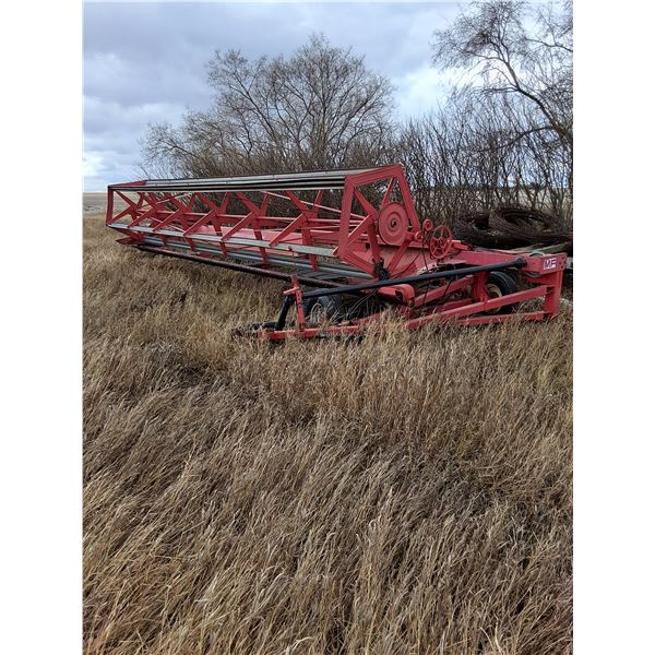 24' Massey Ferguson Swather