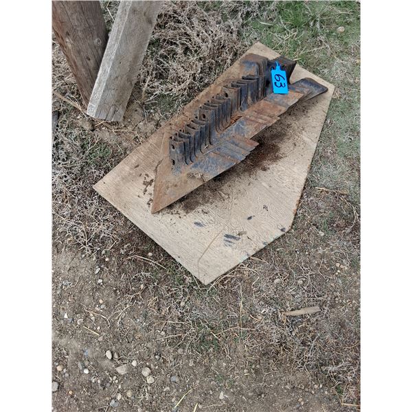 (28) Cultivator Shovels - 43 Degree Morris