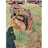 Image 3 : 5' wide Leon Hydraulic Grapple with Easy On Bucket