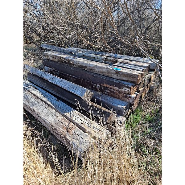 (36) 8' Rail Road Ties