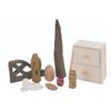 Image 1 : Production Souvenirs from The Hobbit Trilogy.