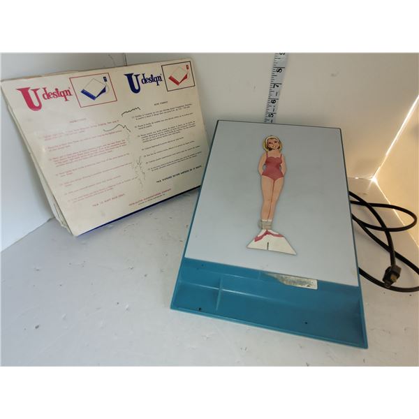 Vintage (working) U Design Lighted Colour and Draw Toy