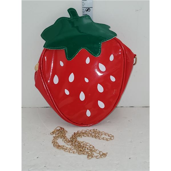 New Super Cute Strawberry Purse
