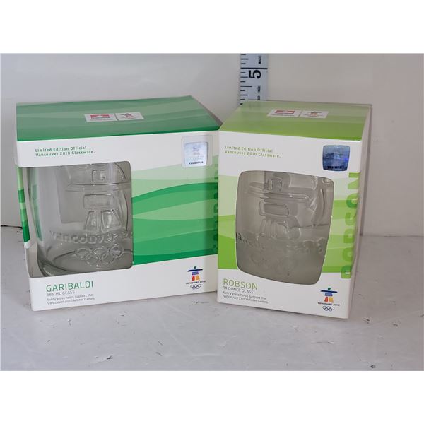 Lot of 2 New 2010 Olympic Glasses in Box Garibaldi and Robson