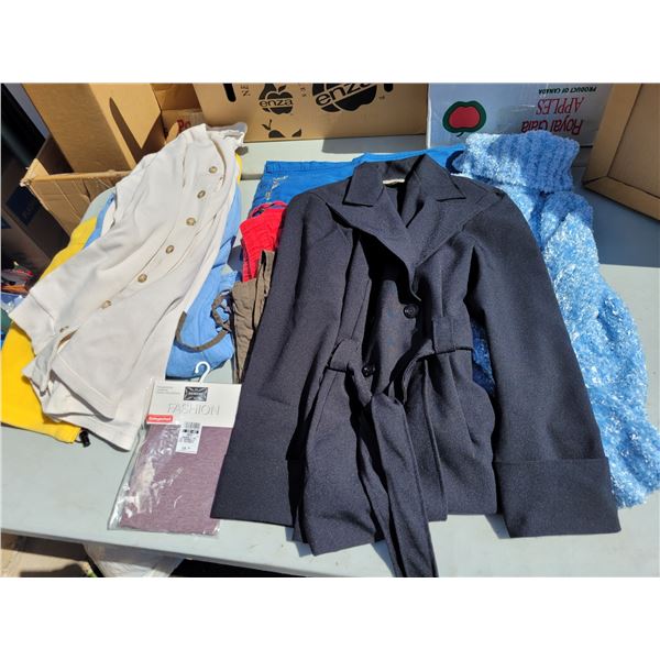 Nice Ladies Clothing Lot - See Photos for Sizes