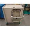 Image 13 : Capsa Solutions Avalo AC Auto-Relock 12-Drawer Procedure Cart