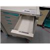 Image 7 : Capsa Solutions Avalo AC Auto-Relock 12-Drawer Procedure Cart