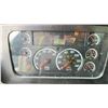 Image 8 : 2004 STERLING L9500, 2DR TRUCK, WHITE, VIN 2FZHAZCV04AN24449