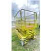 Image 2 : UPRIGHT INC MODEL 66100-00 ELECTRIC MANLIFT, YELLOW, NO METER UNKNOWN HOURS, MAX CAPACITY